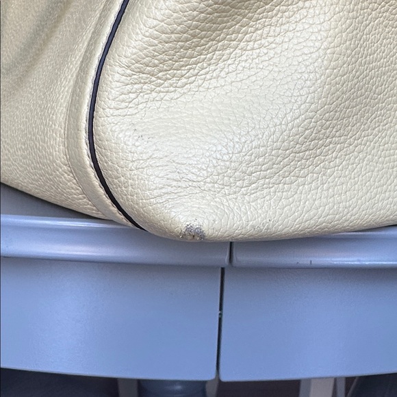 Kate Spade NY Oakwood Street Chandra Yellow Leather Tote Shoulder Bag - Picture 16 of 17